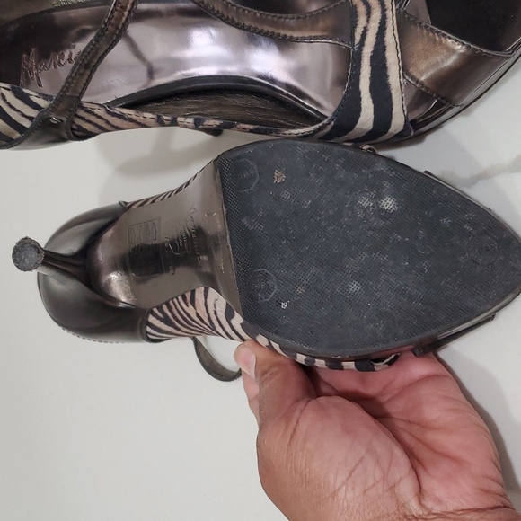 Marciano Shoes - Picture 3 of 3